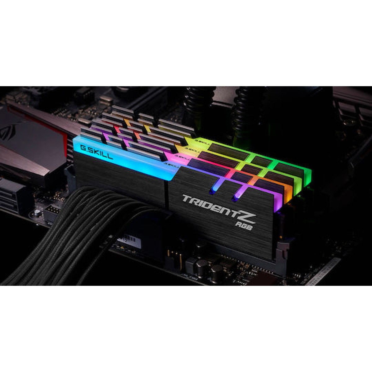 G.Skill Trident Z RGB DDR4 32GB RAM με 4x8GB Modules και Ταχύτητα 4000 για Desktop