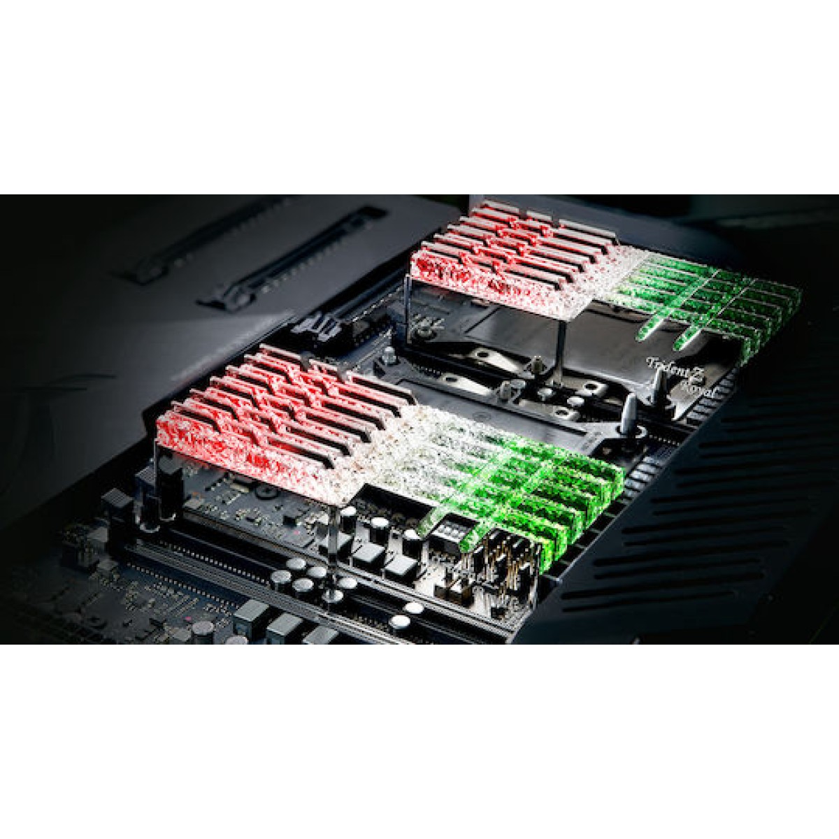 G.Skill Trident Z Royal DDR4 32GB RAM με 2x16GB Modules και Ταχύτητα 3600 για Desktop