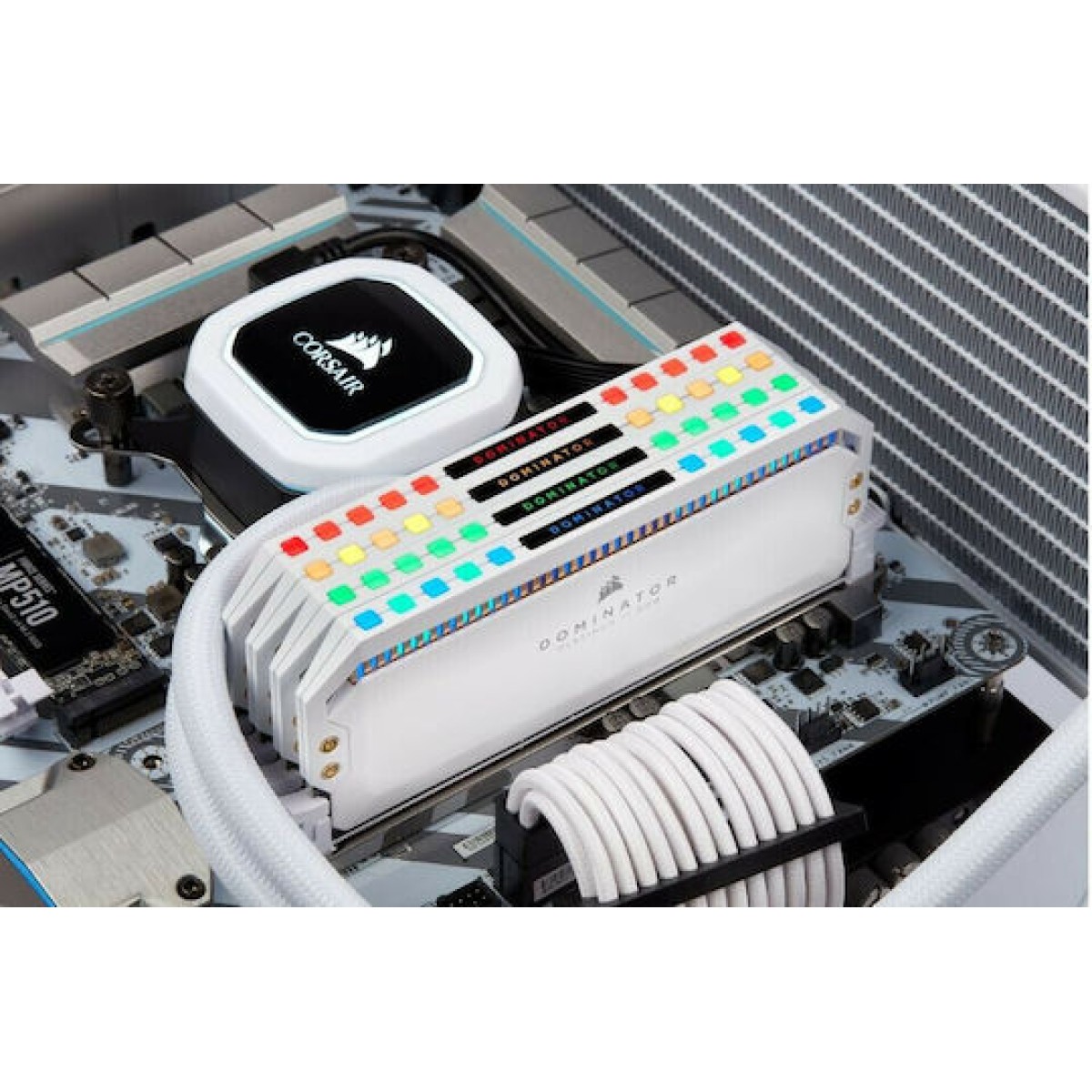 Corsair Dominator Platinum RGB DDR4 16GB RAM με 2x8GB Modules και Ταχύτητα 3200 για Desktop
