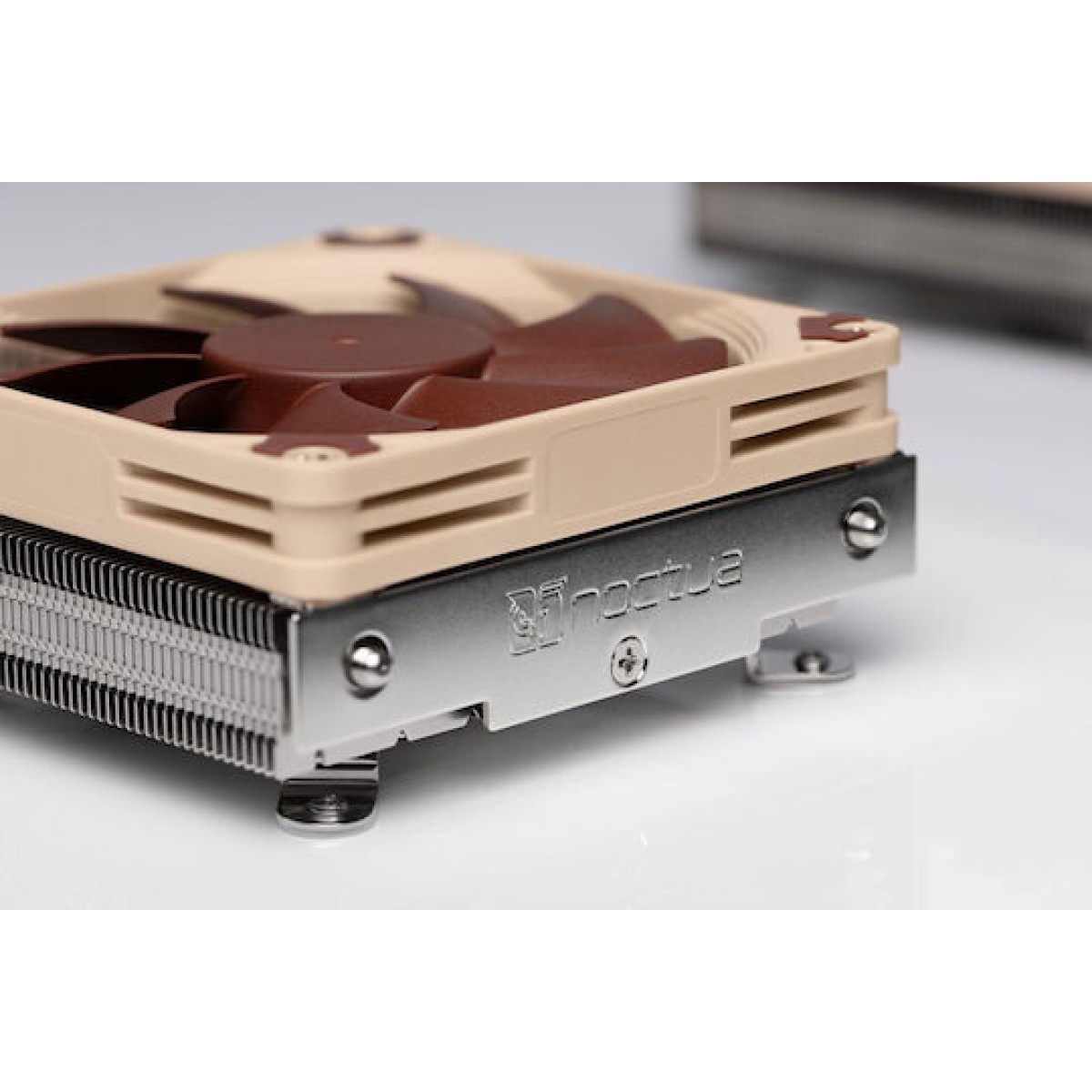 Noctua NH-L9i-17xx Ψύκτρα Επεξεργαστή για Socket 1700 Καφέ