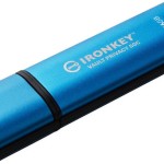 Kingston IronKey Vault Privacy 50 256GB USB 3.2 Stick με σύνδεση USB-C Μπλε