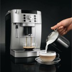De'Longhi Magnifica S Αυτόματη Μηχανή Espresso 1450W Πίεσης 15bar με Μύλο Άλεσης Ασημί