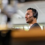 HP Poly Voyager Ασύρματα On Ear Multimedia Ακουστικά με μικρόφωνο