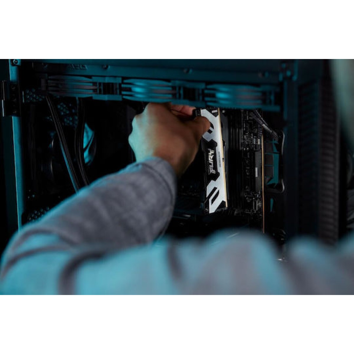 Kingston Fury Renegade Silver DDR5 με Module 1x48GB και Ταχύτητα 6400 για Desktop